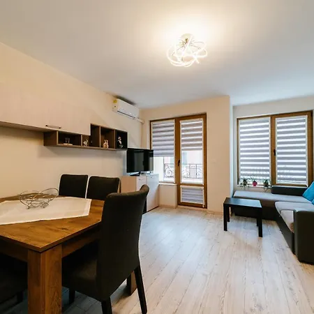 за гости веси 布尔加斯