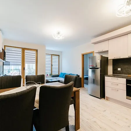 за гости веси 布尔加斯