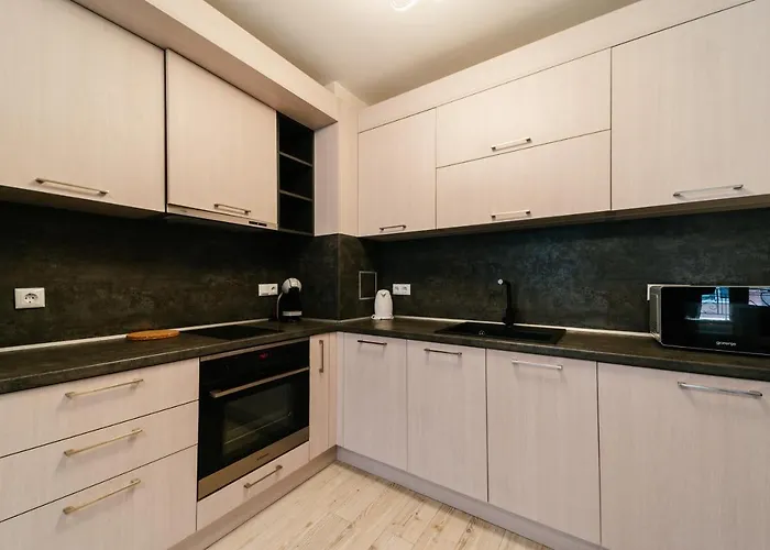 за гости веси Бургас