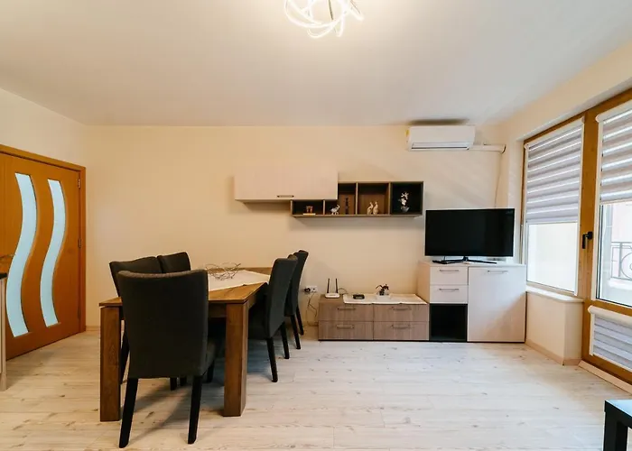 за гости веси * Бургас